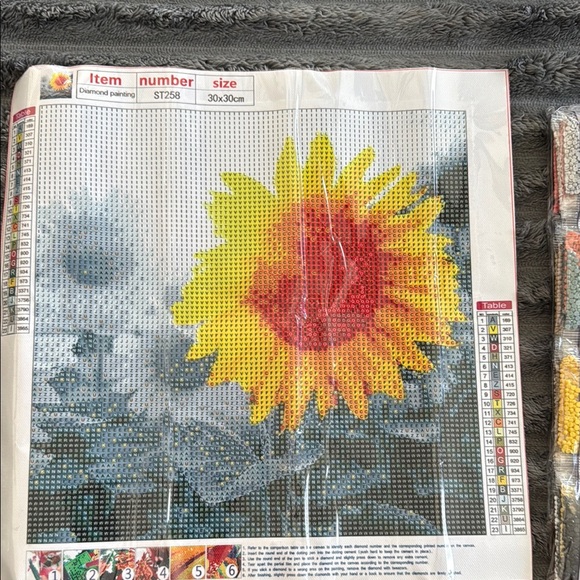 Source Unknown Sunflower Diamond Painting Kit - Yellow and Red - Picture 1 of 4